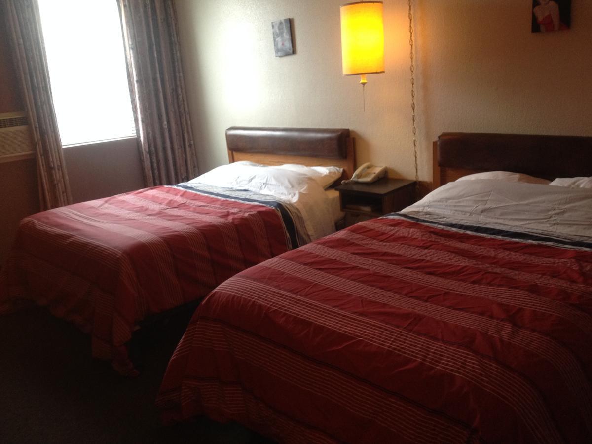 Classic Motor Inn Melville Kültér fotó
